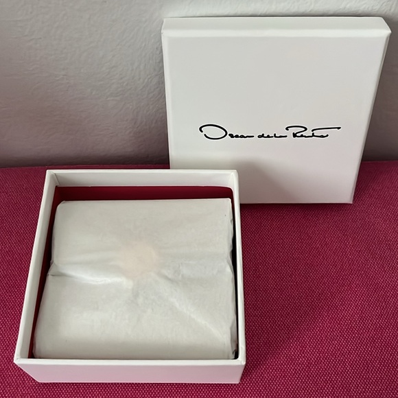 OSCAR DE LA RENTA Light French Wallet - Gold - NWT - Picture 10 of 11